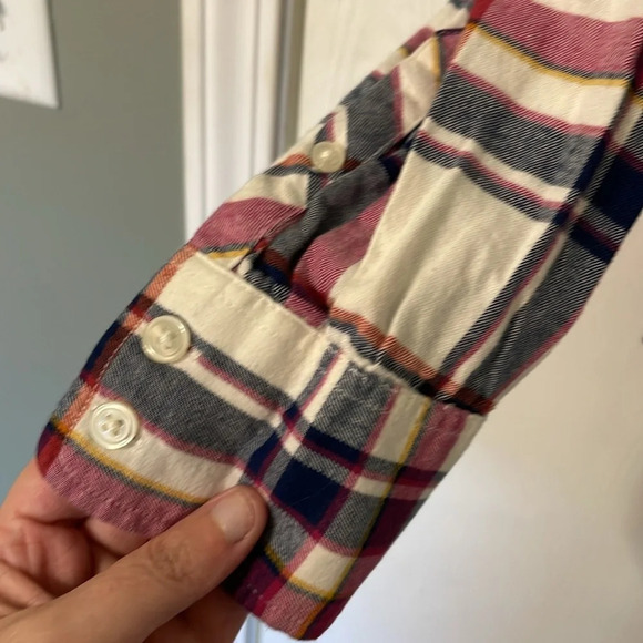 J. Crew Flannel Pattern White/Navy/Dark Pink Plaid Button Down Shirt Size Medium - Picture 5 of 6
